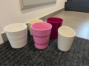 Set menších květináčů - 2