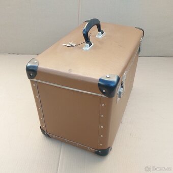 Šicí stroj Veritas - 2