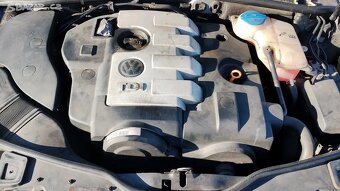 Volkswagen Passat - 2