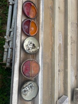 Svetla na zetor , vlecka , stroj - 2