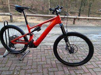 Prodám elektrokolo Specialized - 2