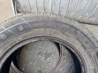 205/65r15 - 2