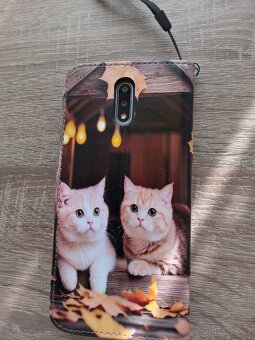 Mobilní telefon - 2