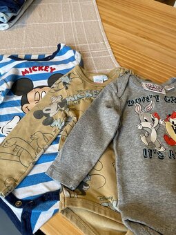 body pro dvojčata chlapce vel.68-74 - 2