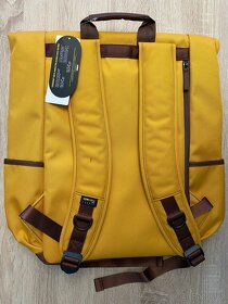 Elegantní batoh pro Macbook Pro 13" a 16" - Žlutá - 2