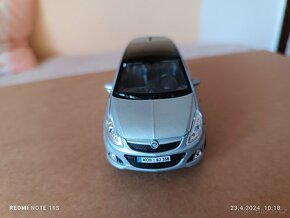 Opel Corsa 1:36 - 2