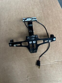Prodam drzak spz s led osvetleni - 2