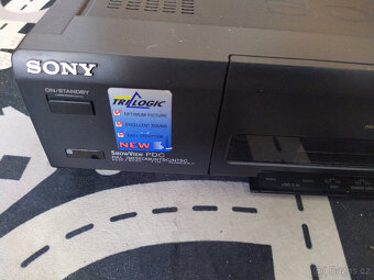 Prodám videorekordér SONY SLV-E510EE 4hlavé - 2