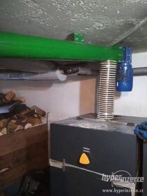 Šnekový dopravník na dopravu uhlí a pelet do automatického k - 2