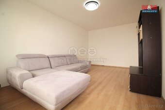Pronájem bytu 3+1, 70 m², Ostrov, ul. Májová - 2