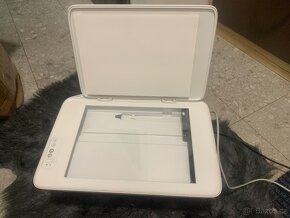 HP Deskjet 2320 - 2