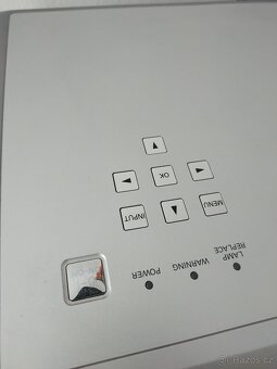 LCD projektor Sanyo PLV Z4 - 2