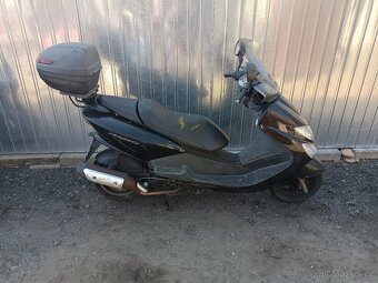 Yamaha Majesty 125 - 2