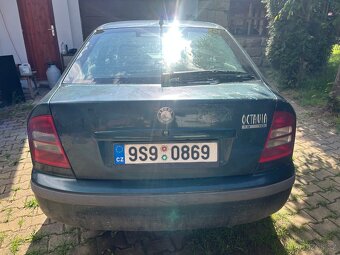 Škoda Octavia - Na náhradní díly - 2