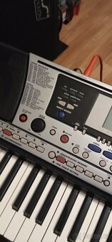 Yamaha PSR 550 - 2