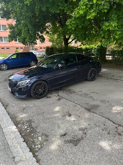 Práce s svetlama do mercedesu - 2