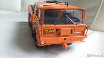 Tatra 813 6x6 tahač - 1968 DeAgostini 1/43 - 2