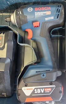 Rázový utahovák BOSCH GDS-18V-400 - 2