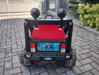 Dětské elektrické autíčko - 2