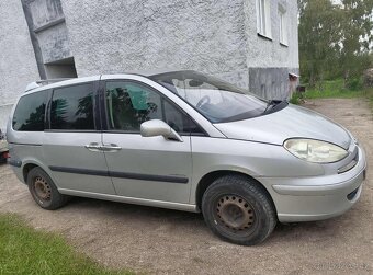Peugeot 807 2.2 - 2