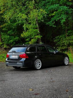 BMW E91 LCI 330D manuální převodovka - 2
