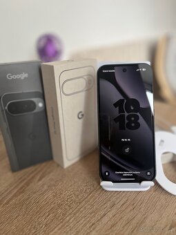 Google Pixel 10 - 2
