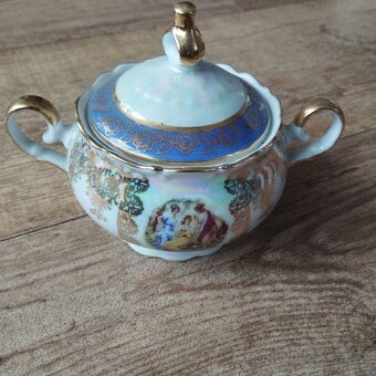 Porcelánová cukřenka - 2