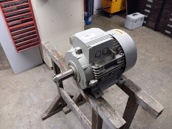 Elektromotor 7,5 KW, 1450 ot. - 2