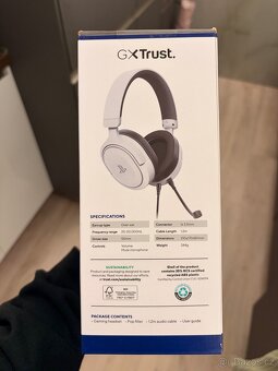 Sluchátka PlayStation Forta - 2