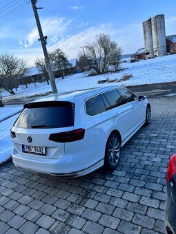 VW Passat B8 2.0Tdi R-LINE - 2