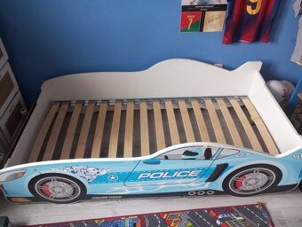 Postel ve tvaru auta - 2