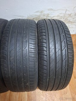 Letní pneu 215/55/17 - 2