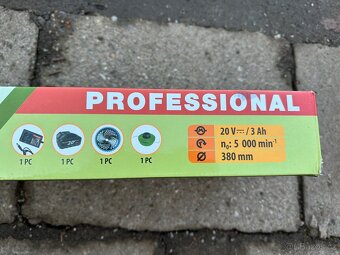 AKU vyžínač, křoviňák - 2