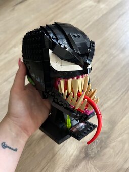 LEGO® Marvel Venom (76187) - 2