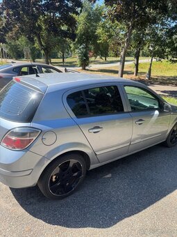 Opel astra 1.7 tdci 74 kw - 2