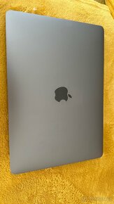 MacBook Pro 13,3 - i5, 8GB, 128GB - 2
