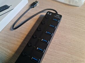 USB3 HUB 7v1 portů s vypínáním nové - 2