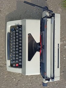 psací stroj - 2