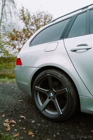 BMW E61 M-packet - 2