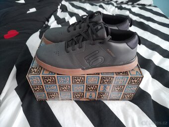 Cyklistické boty Adidas Five Ten. - 2