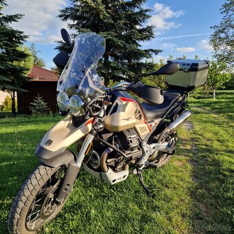 Moto guzzi v85tt travel - 2