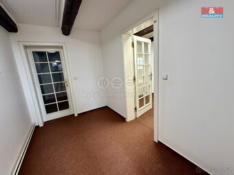 Pronájem kancelářského prostoru, 93 m², Žatec, nám. Svobody - 2