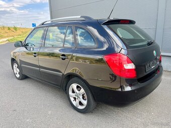 Škoda Fabia Combi 1.2TSI 63kw VÝHŘEV Senzory TEMPOMAT Aux - 2