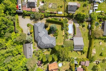 Prodej rodinného domu 600 m² / pozemek 3352 m² obec Plískov - 2