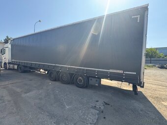Schwarzmuller plachotový návěs Mega - 2