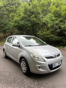 Hyundai i20, r. 2010, 1.2i – spolehlivý a úsporný vůz - 2