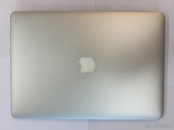 Macbook Air 2017 13 i5 250GB Jako nový - 2