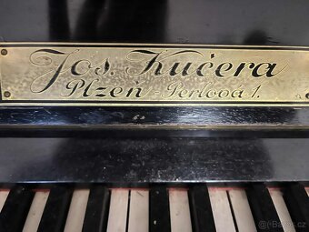 Prodam pianino 100let stare - 2