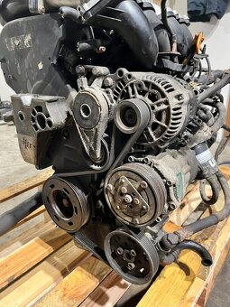 Prodám Motor 1.8 20v 92KW AGN - 2