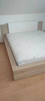 Manželská postel - 2